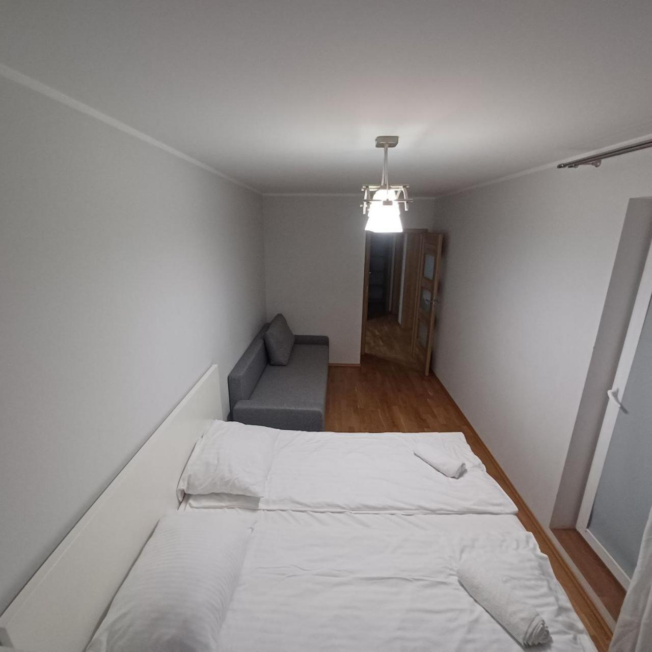 Big Apartment - Old Town - 3 Rooms - Private Parking Wrocław Eksteriør billede